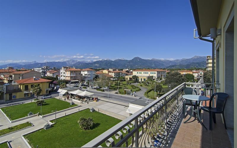 Nuovo Tirreno 3* Lido di Camaiore